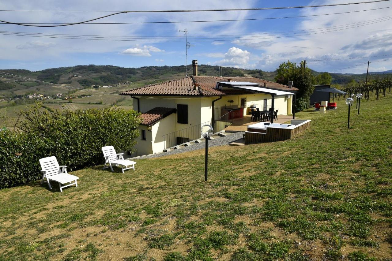 Casavacanzedezza Montecalvo Versiggia Buitenkant foto