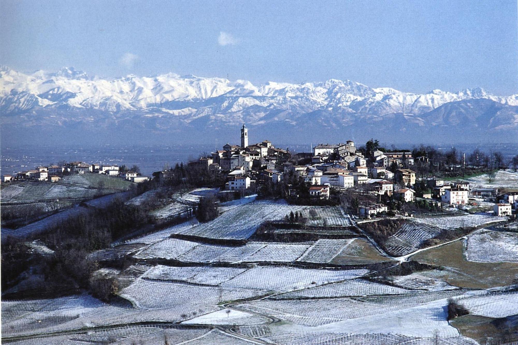 Casavacanzedezza Montecalvo Versiggia Buitenkant foto