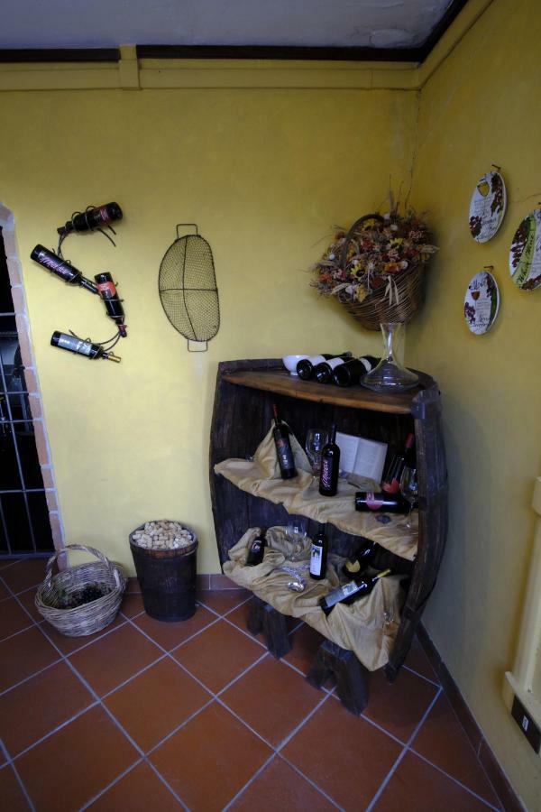 Casavacanzedezza Montecalvo Versiggia Buitenkant foto